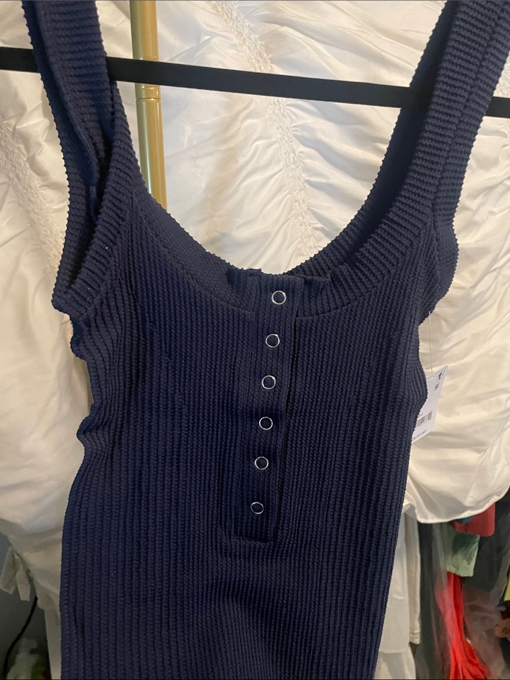 Ribbed Button-Front Tank Top - - Picture 3 of 7